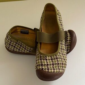 Keen Green/Brown Plaid Mary Jane Size 8.5